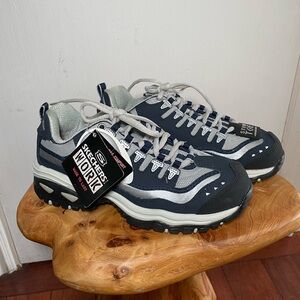 Skechers Women's Navy and Gray Work Shoes Steel Toe Size 6 *NWT*